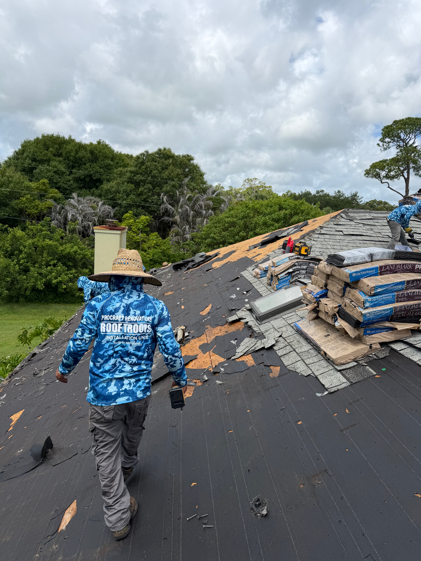 ProCraft Renovations crew on a Florida roofing job site
